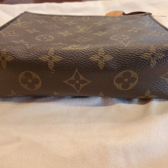 🌺 Louis Vuitton Monogram Toiletry Pouch Clutch 19 Excellent - Picture 2 of 14